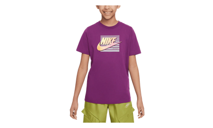 NSW Futura Retro Tee GS "Viotech" FN9552 503