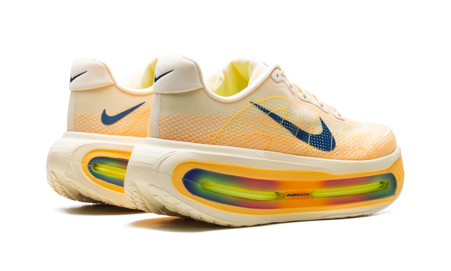 Nike Vomero Premium "Alabaster" HQ2050 701