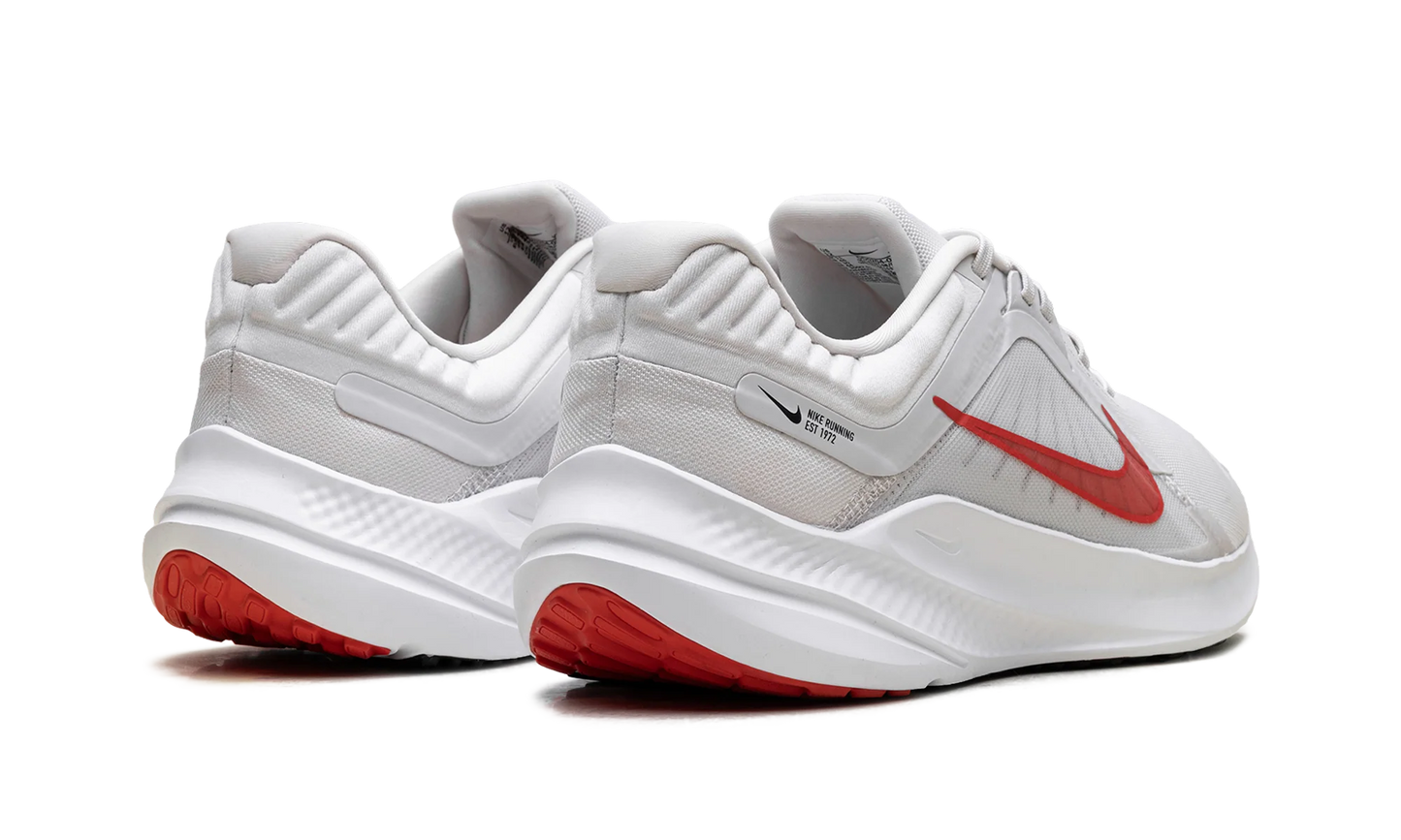 Quest 5 "Platinum Tint White Black Light Crimson" DD0204 007