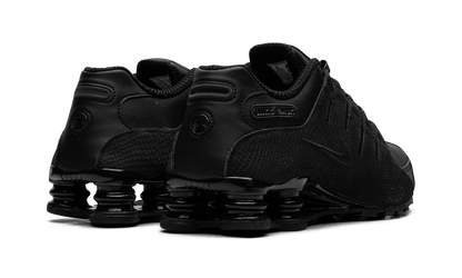 Shox NZ "Black" 378341-001