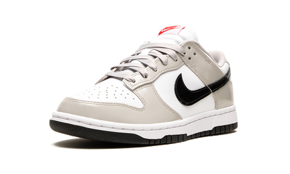 DUNK LO ESS WMNS"Light Iron Ore" DQ7576 001