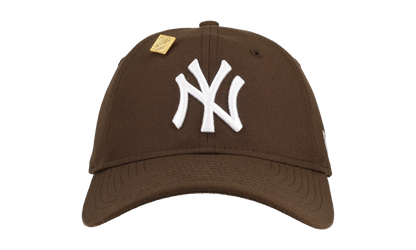 9TWENTY New York Yankees Adjustable Hat "Walnut" NE318