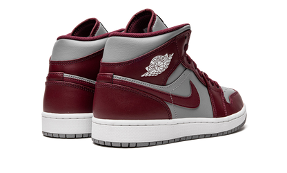 1 Mid "Team Red" DQ8426 615