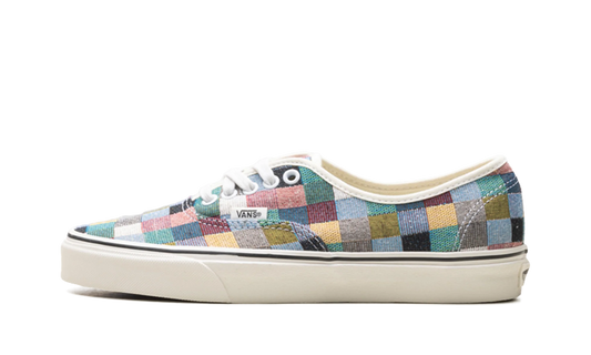Authentic "Woven Checkers" VN0A38EM011