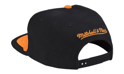 NBA Day One Snapback Cap "Chicago Bulls - White / Orange" 6HSSMM19224 CBUWHOR
