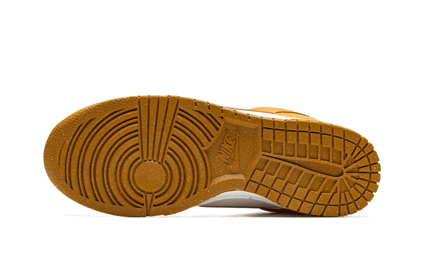 DUNK LO NEXT NATURE MNS WMNS"Gold/ Phantom" DN1431 001