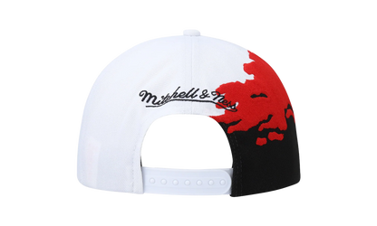 NCAA Paintbrush Snapback Cap "UNLV Rebels - White / Black" HHSS3302 LVEYYPPPWHBK