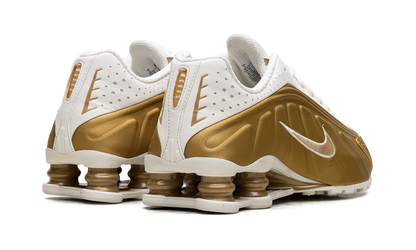 Shox R4 WMNS"Metallic Gold" AR3565 010