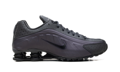 Shox R4 "Cave Purple Black" HQ1988 500