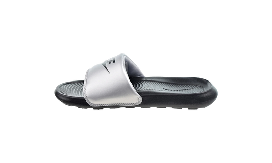 Victori One Slides WMNS"Black-Metallic Sliver" cn9677 006