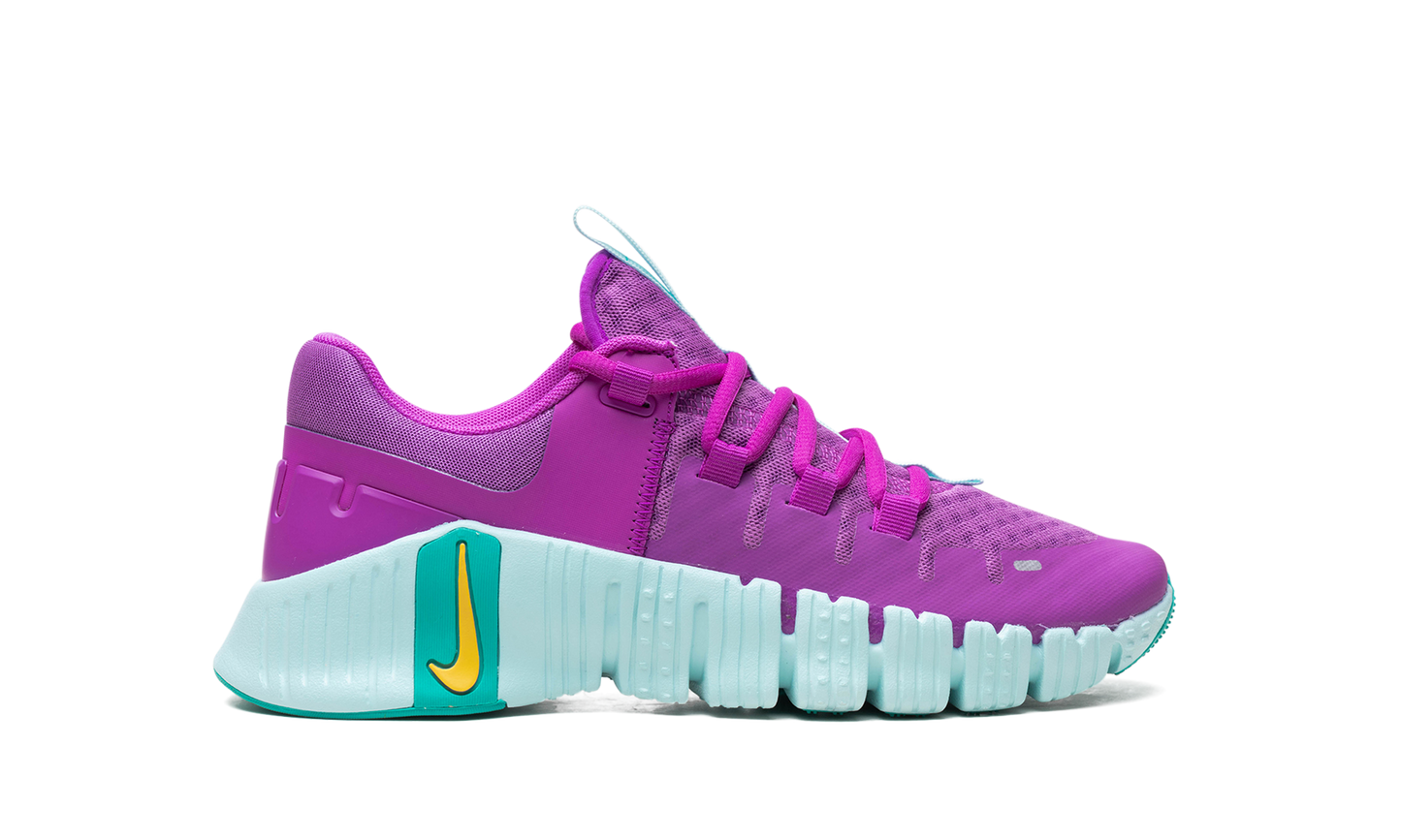 Free Metcon 5 WMNS"Hyper Violet" DV3950 501