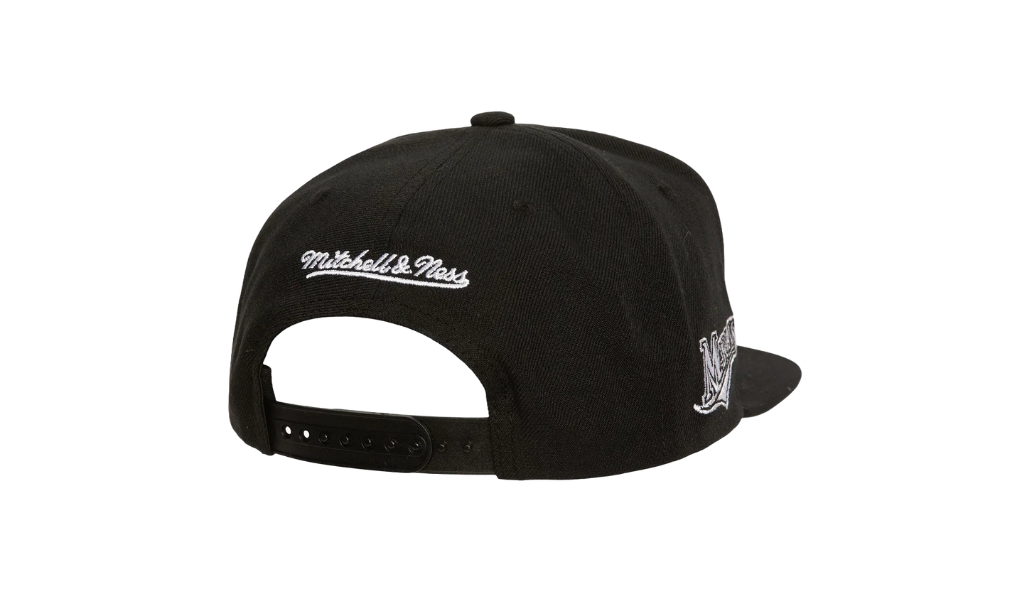 MLB Cooperstown Evergreen Black White Snapback Cap "Miami Marlins - Black" HS8028 FMABLCK
