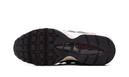 Air Max 95 SE WMNS "Big Bubble Burgundy Crush" IB6398 600