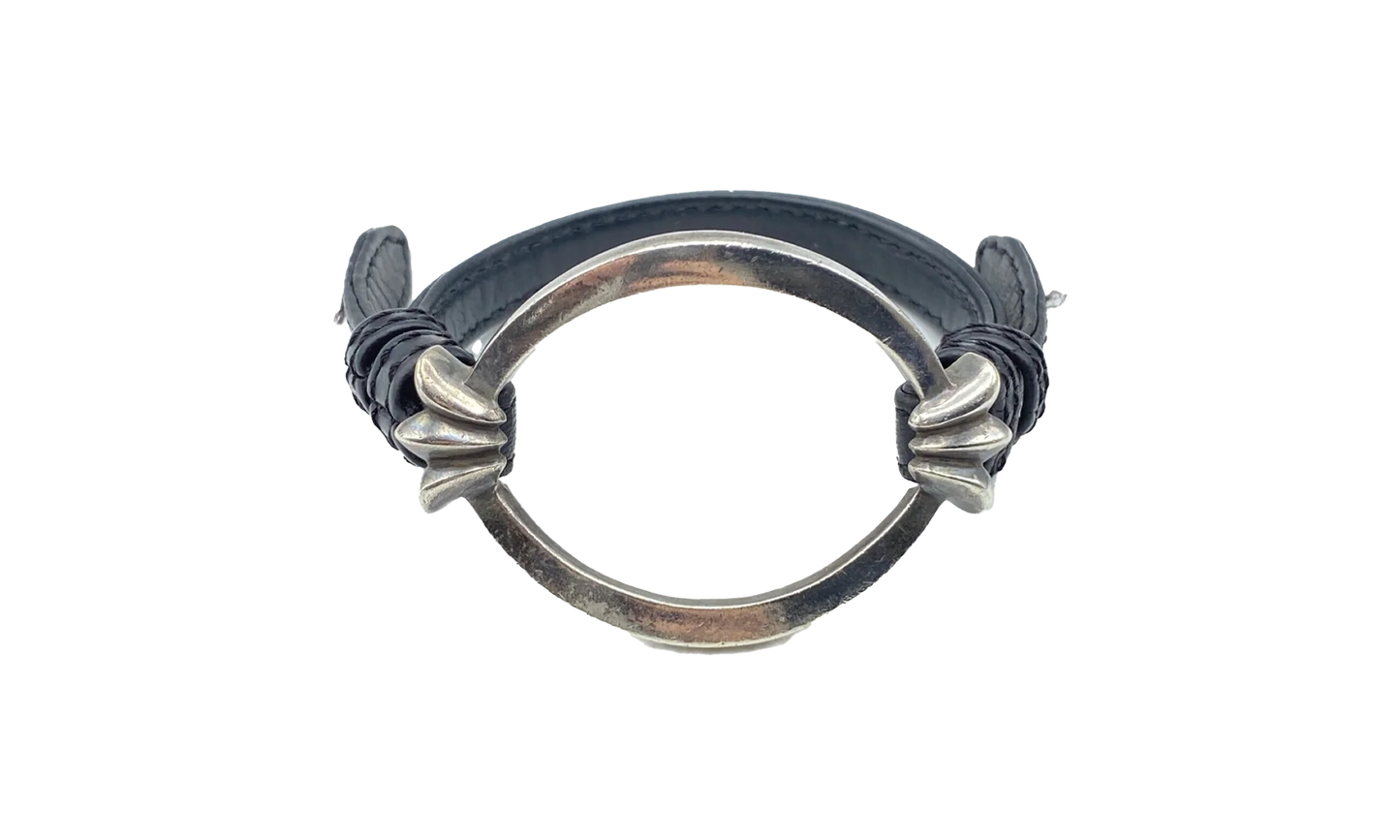 Open Oval Leather Bracelet "Black" CHRM0696