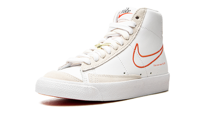 BLAZER MID 77 SE WMNS"First Use" DH6757 100