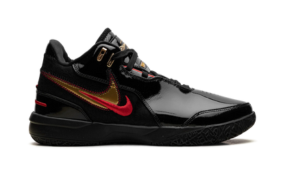 Zoom LeBron NXXT Gen AMPD "Black University Red Gold" FJ1566 001