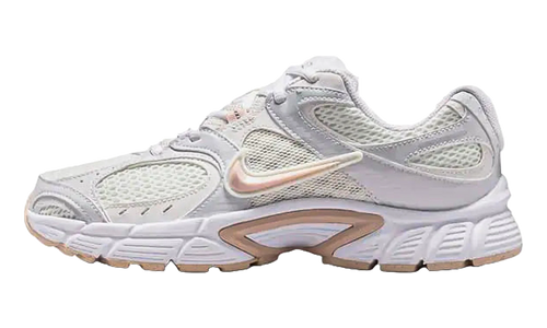 V5 RNR WMNS "Summit White / Silt Red" HQ7901 110