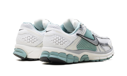 Air Zoom Vomero 5 WMNS"Cannon" HF1877 101