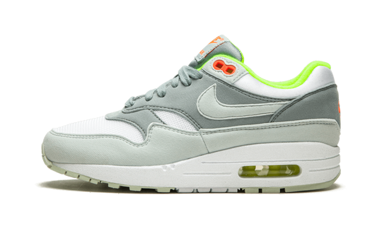 AIR MAX 1 WMNS"Barely Grey/ Pumice"