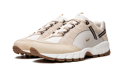 AIR HUMARA LX WMNS"Jacquemus - Beige" DR0420 001