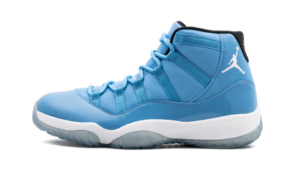 11 Retro "Pantone" 689479 405