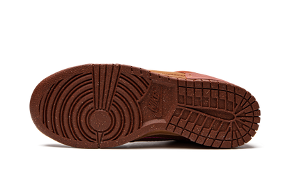 DUNK LO DISRUPT 2 MNS WMNS"Desert Bronze" DH4402 200