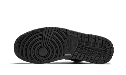 1 Low "Triple Black" 553558 091