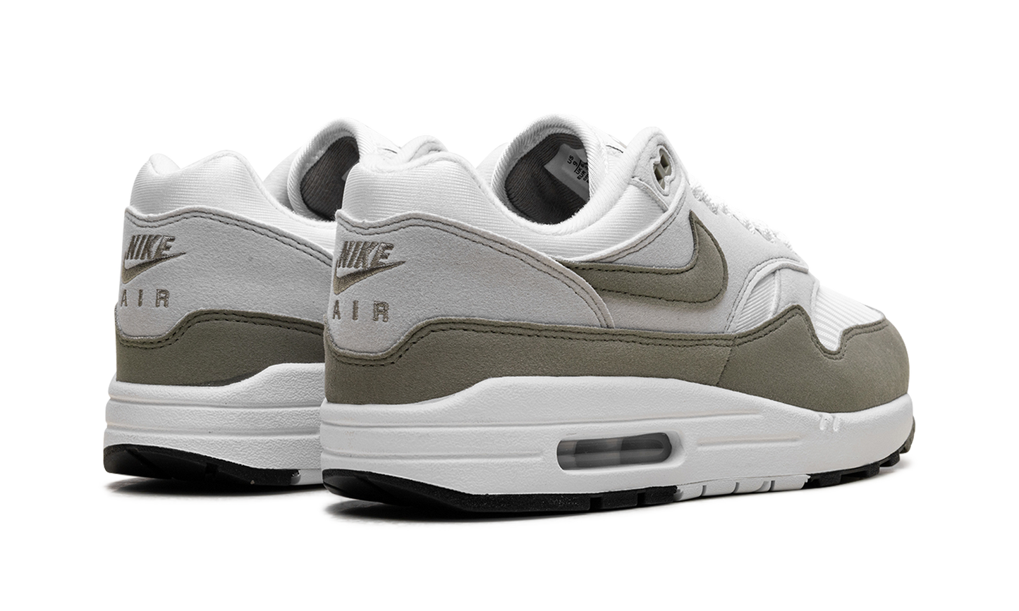 Air Max 1 WMNS"Green" DZ2628 112