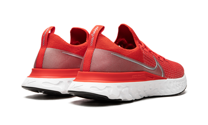REACT INFINITY RUN FLYKNI MNS WMNS DC2054 600
