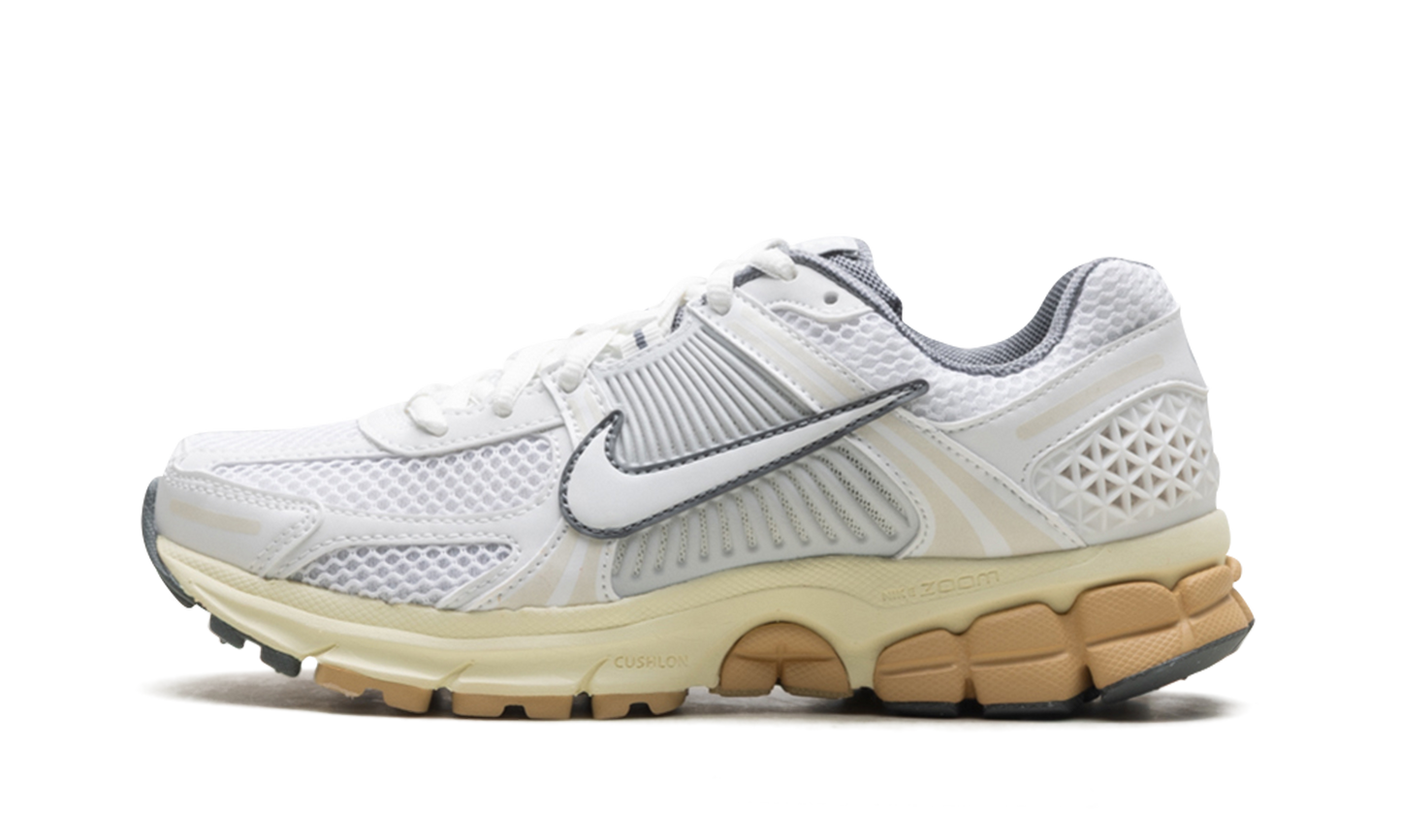 Zoom Vomero 5 WMNS"Summit White Pure Platinum" FJ2028 101