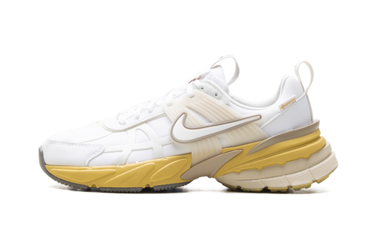 V2K Run WMNS"Gore-Tex White Light Bone" FZ2622 100