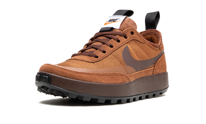 GENERAL PURPOSE SHOE WMNS"Tom Sachs - Field Brown" DA6672 201