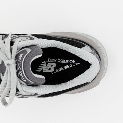 Men's Made in USA 990v6