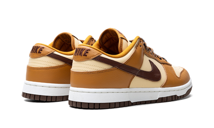 Dunk Low SE WMNS"Cherry Charms - Desert Ochre" HQ7487 700