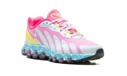 Air Max DN8 WMNS"Doernbecher" IO7689 921