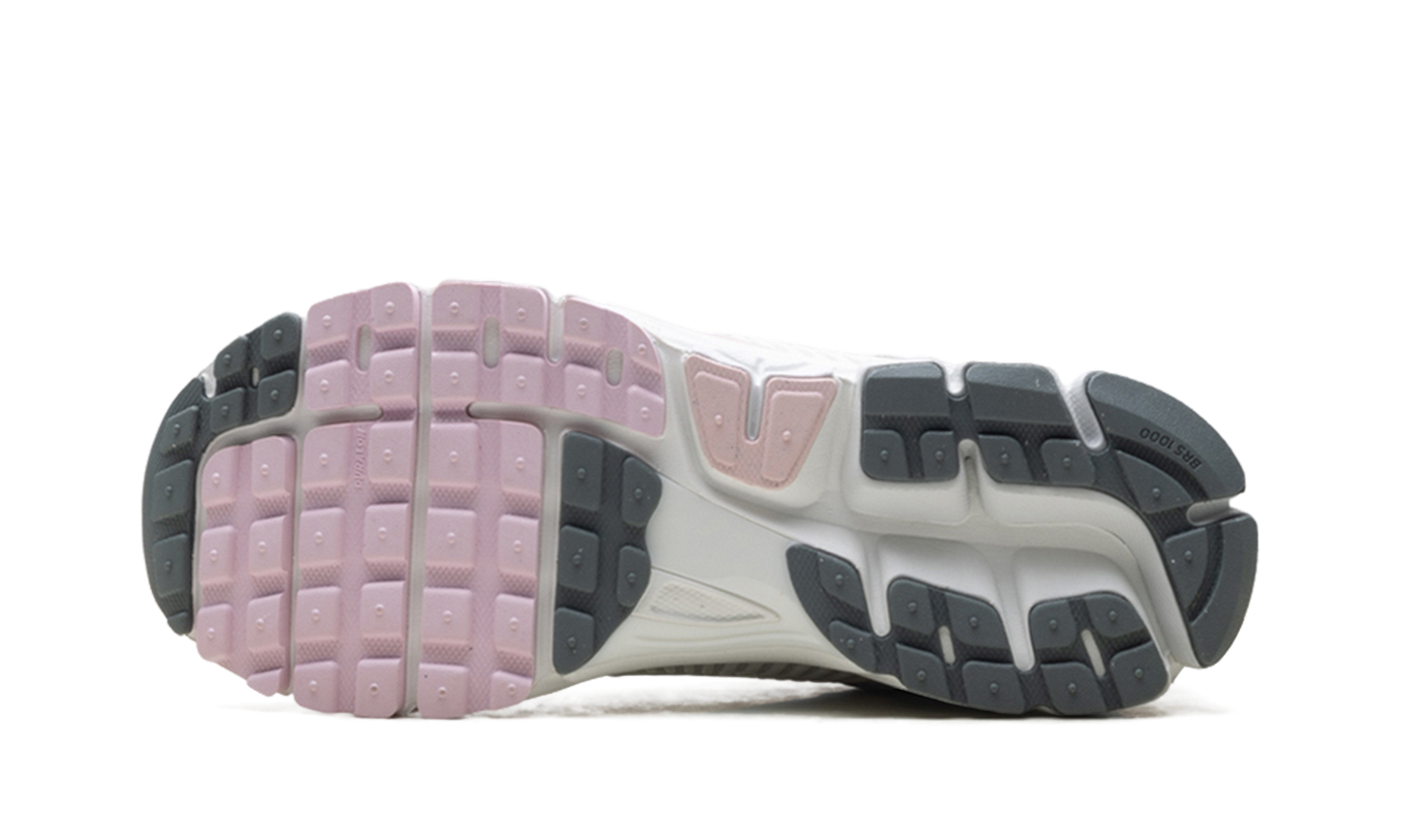 Zoom Vomero 5 WMNS"520 Pack White Pink" FN3695 001