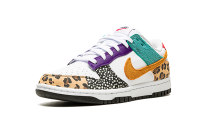 DUNK LO SE MNS WMNS"Safari Mix" DN3866 100