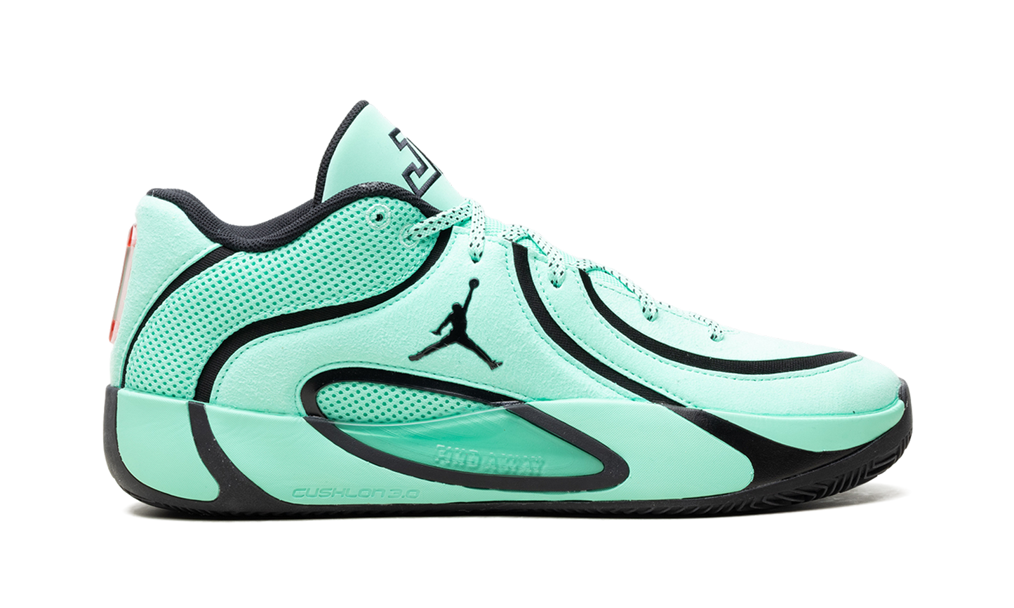 Tatum 4 "Green Glow" HQ4614 300