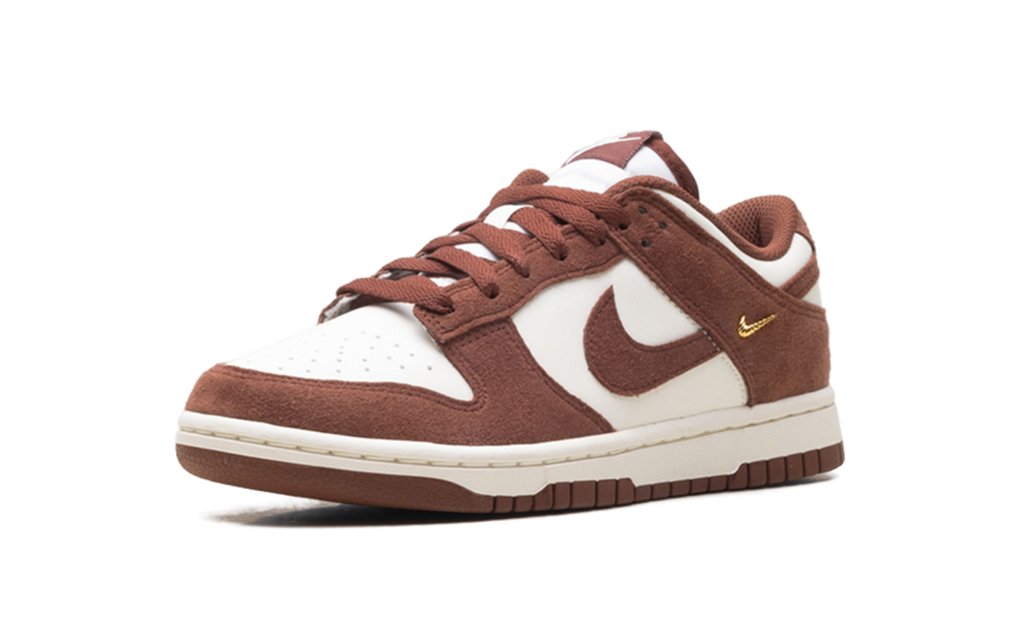 Dunk Low WMNS"Red Sepia Gold Mini Swoosh" IB4417 104