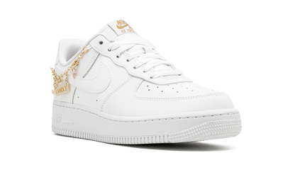 AIR FORCE 1'07 LX MNS WMNS"Lucky Charms" DD1525 100