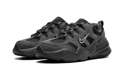 Tech Hera WMNS"Black" DR9761 003