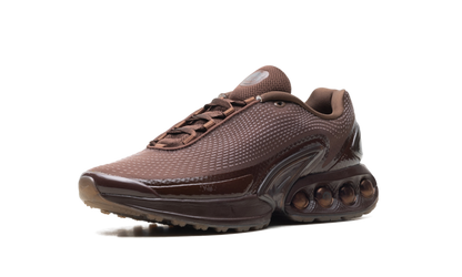 Air Max DN WMNS"Isamaya Ffrench Light Chocolate" HQ3837 200