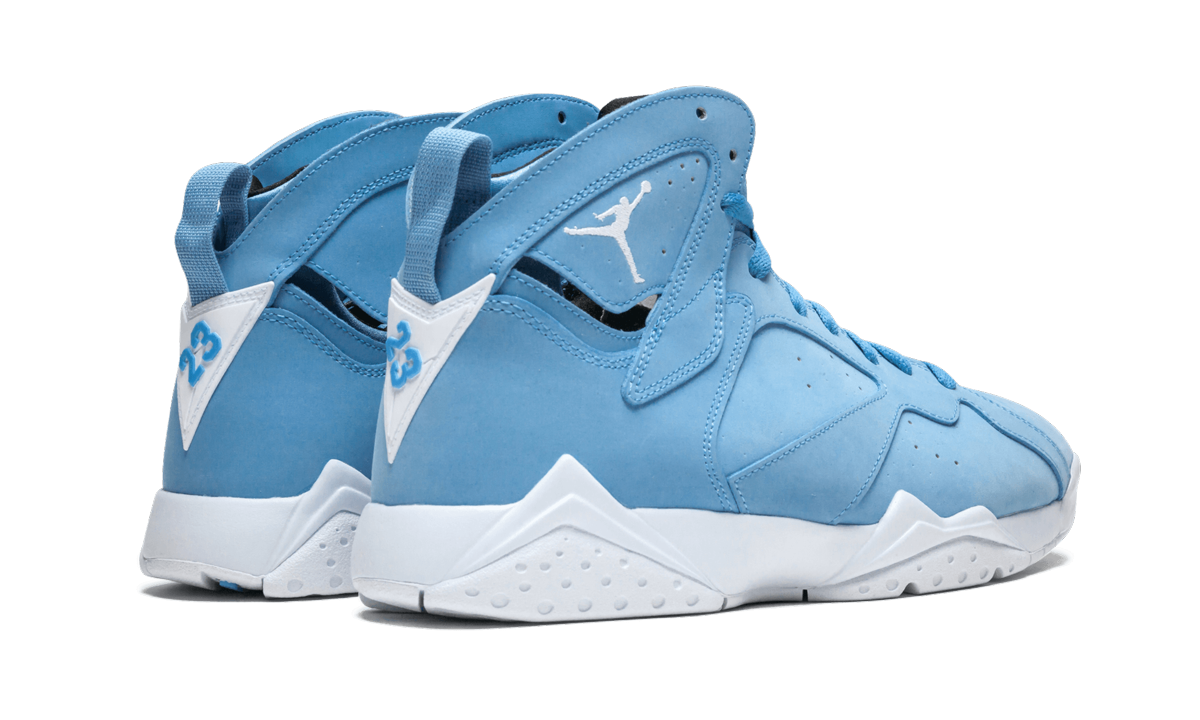 7 Retro "Pantone" 304775 400