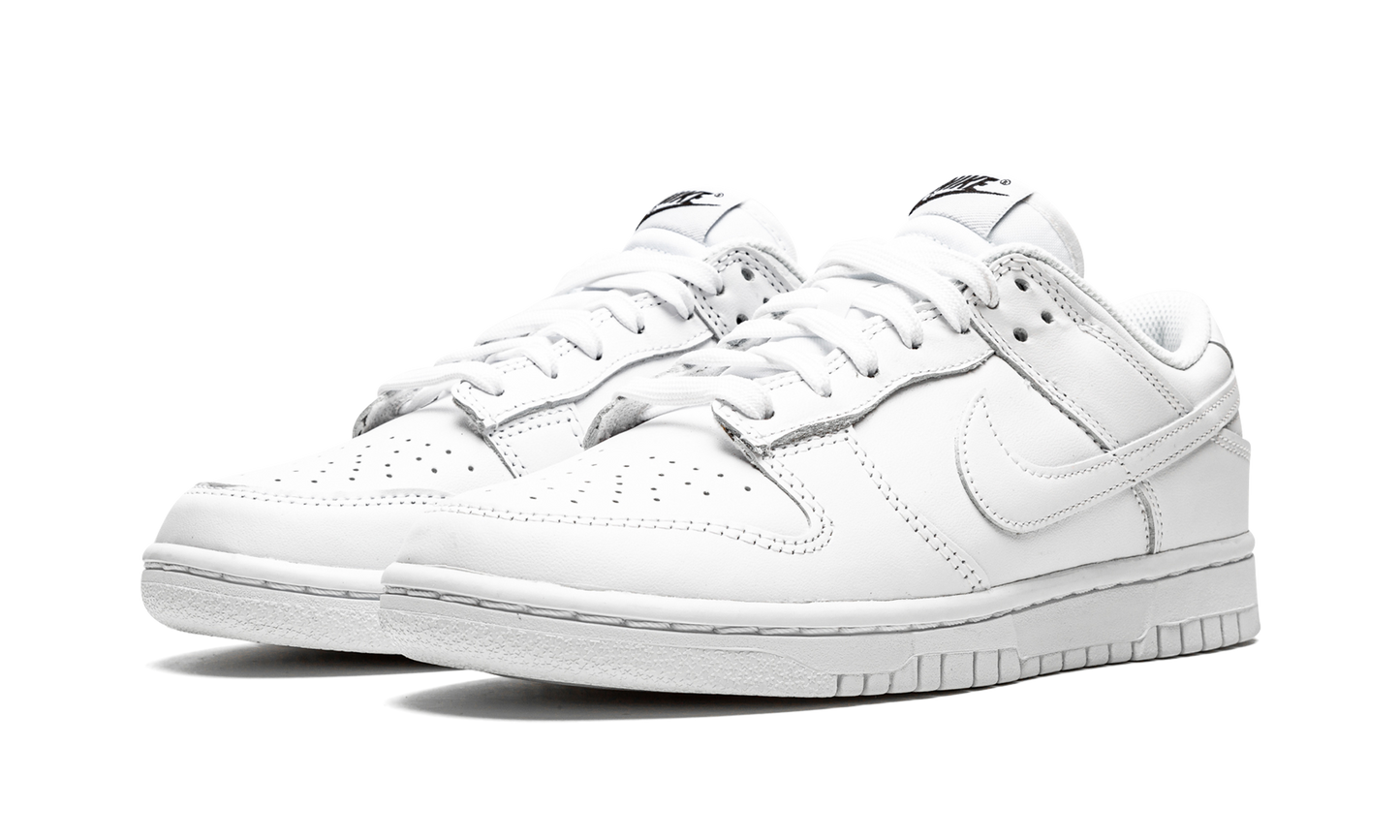 DUNK LOW WMNS"Triple White" DD1503 109