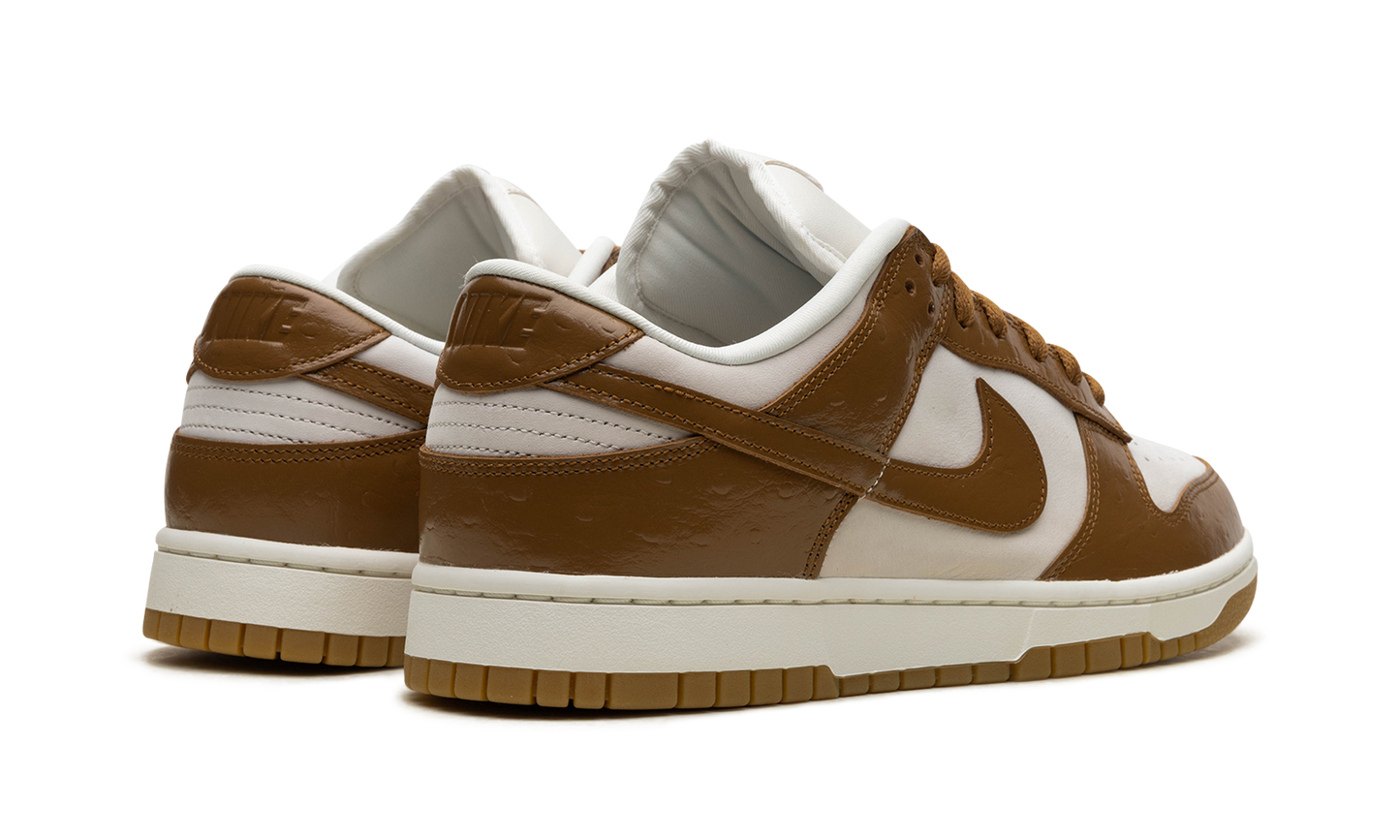 DUNK LOW WMNS"Brown Ostrich" FJ2260 001