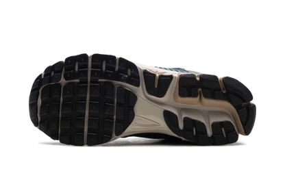 Air Zoom Vomero 5 WMNS"Vintage Green" FN6742 300