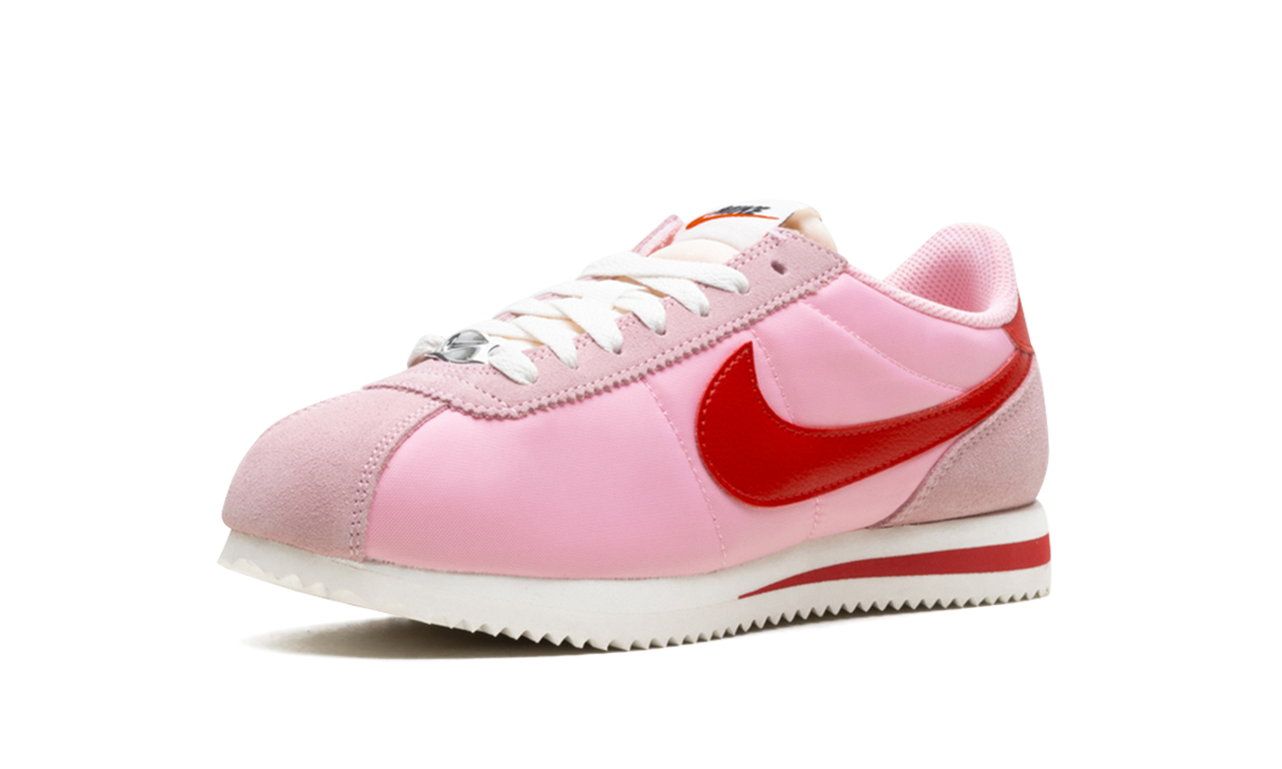 Cortez TXT WMNS"Medium Soft Pink Sail" HF9994 600