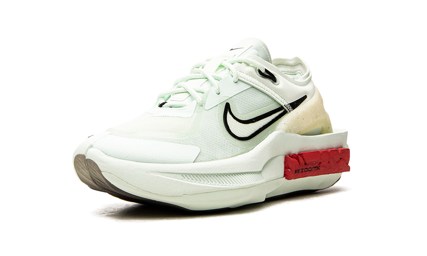 FONTANKA EDGE WMNS"Barely Green" CU1450 300