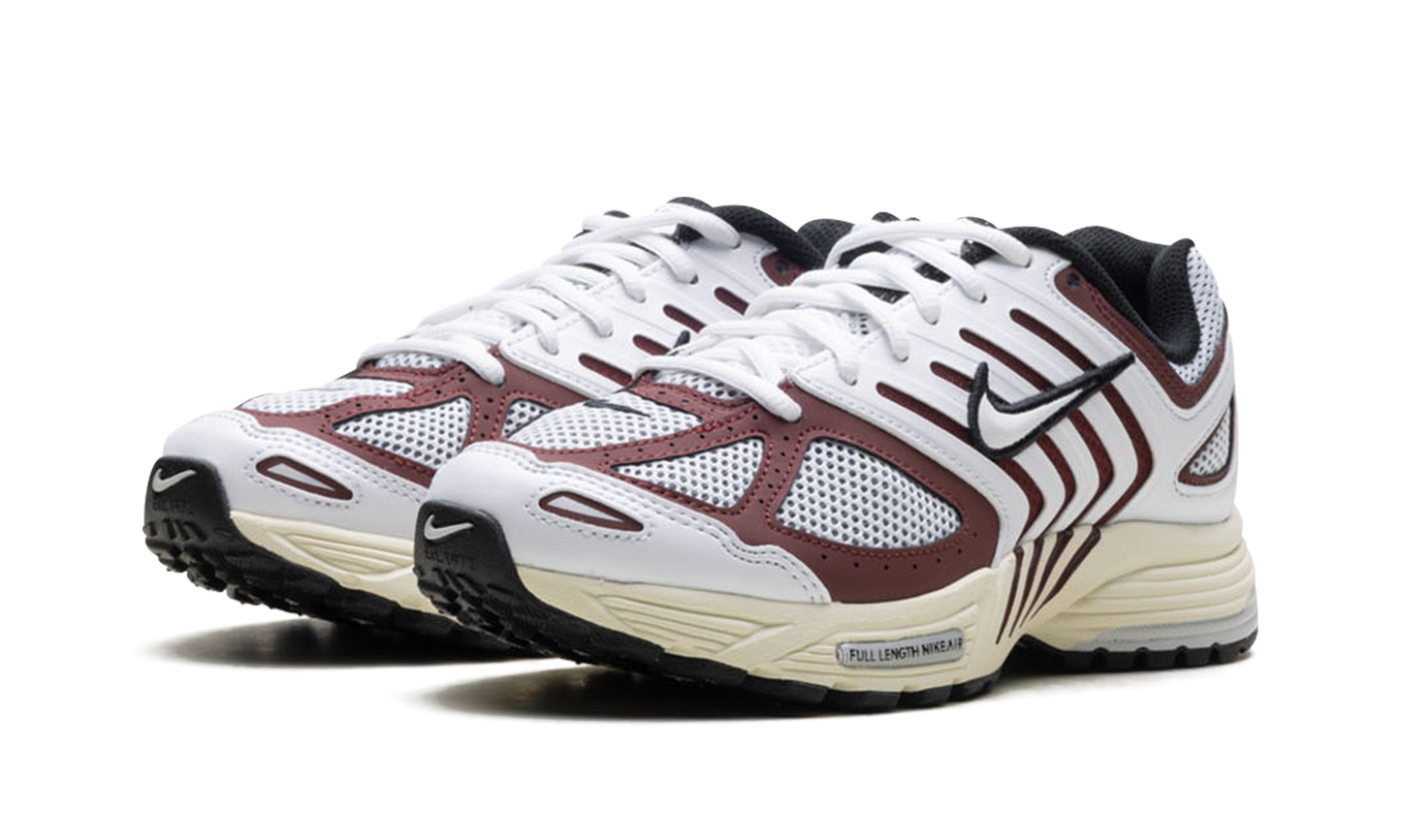 Air Peg 2K5 WMNS"Dark Team Red" HQ5718 600
