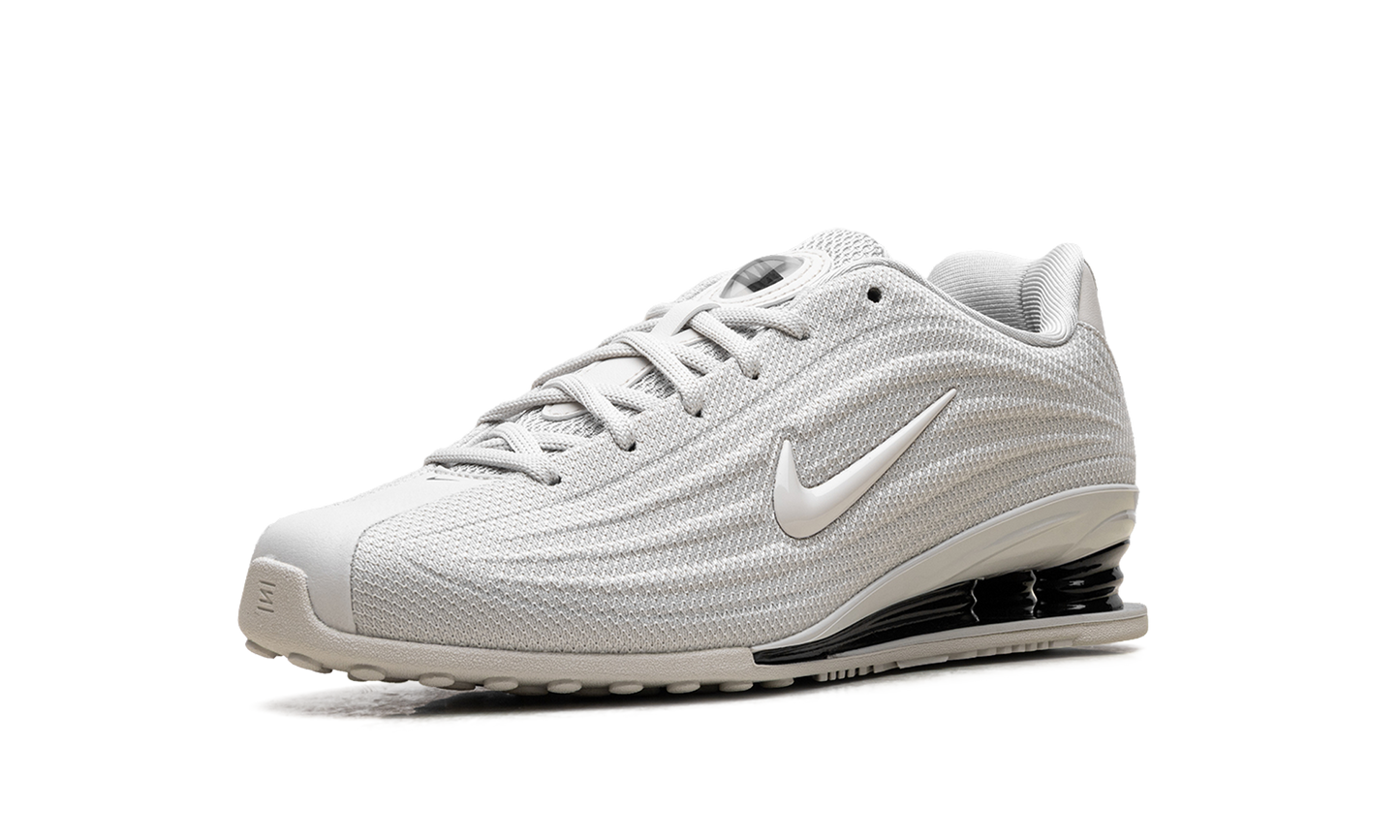 Shox Z WMNS"Phantom" HQ7540 004